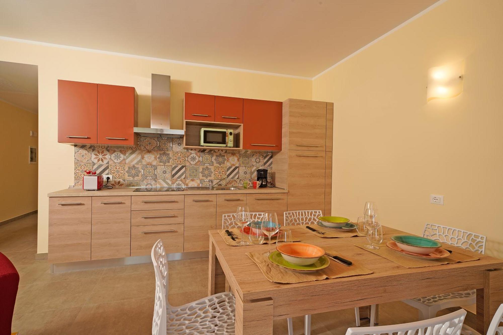 Residence Dany Appartamenti Con Cucina Vista Lago Piscina E Parcheggio Gargnano Exterior foto