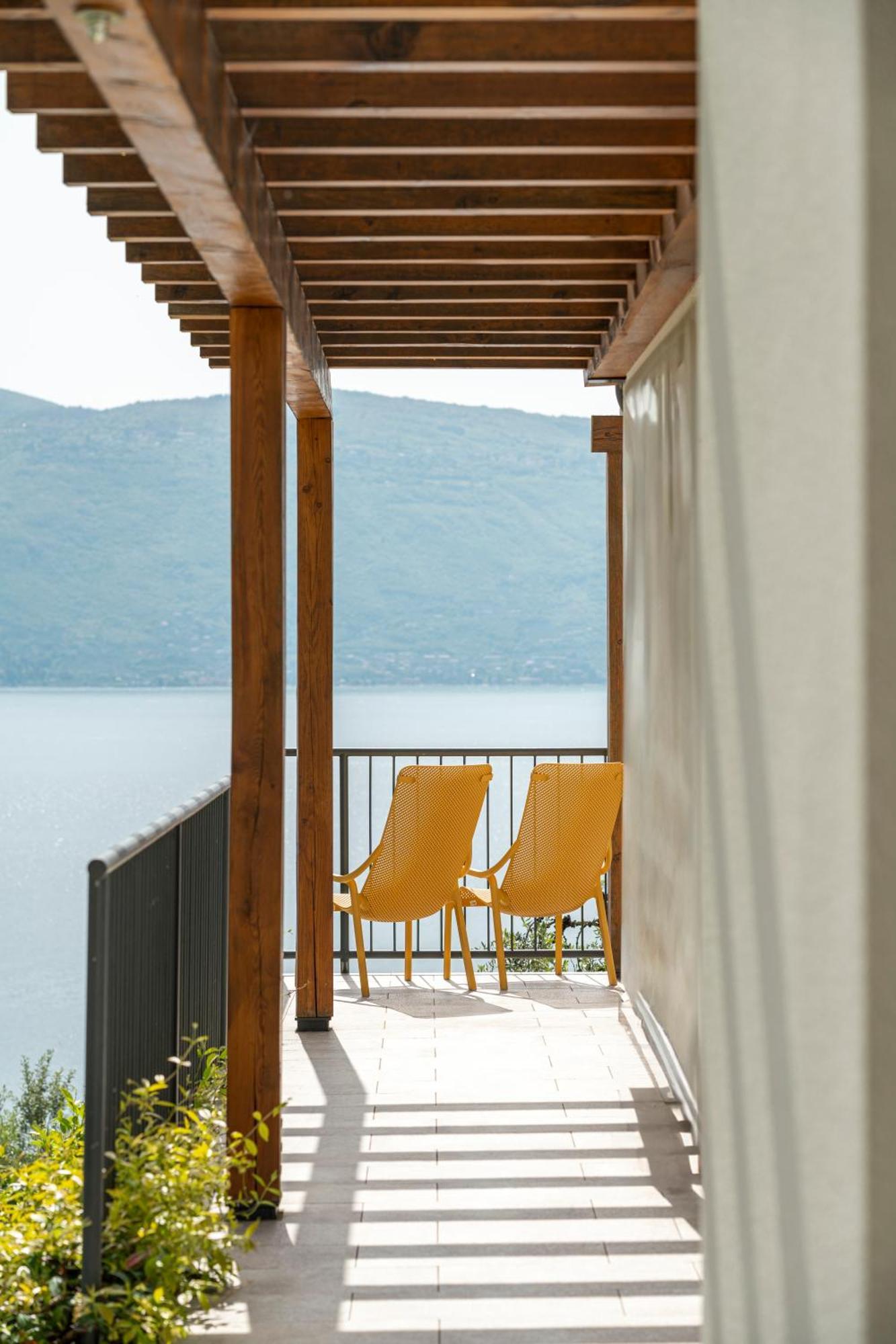 Residence Dany Appartamenti Con Cucina Vista Lago Piscina E Parcheggio Gargnano Exterior foto